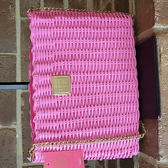 SIMPLY SOUTHERN Key Largo Crossbody Hot Pink NWT - Picture 1 of 9